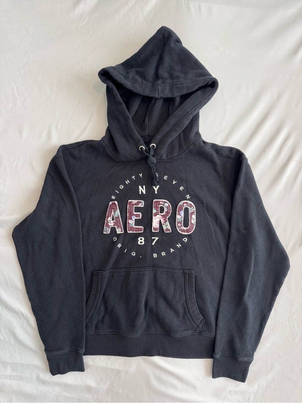Aeropostale Black Graphic Hoodie size XL